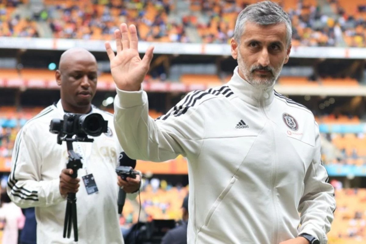 Orlando Pirates identify Spanish boss to replace Riveiro?