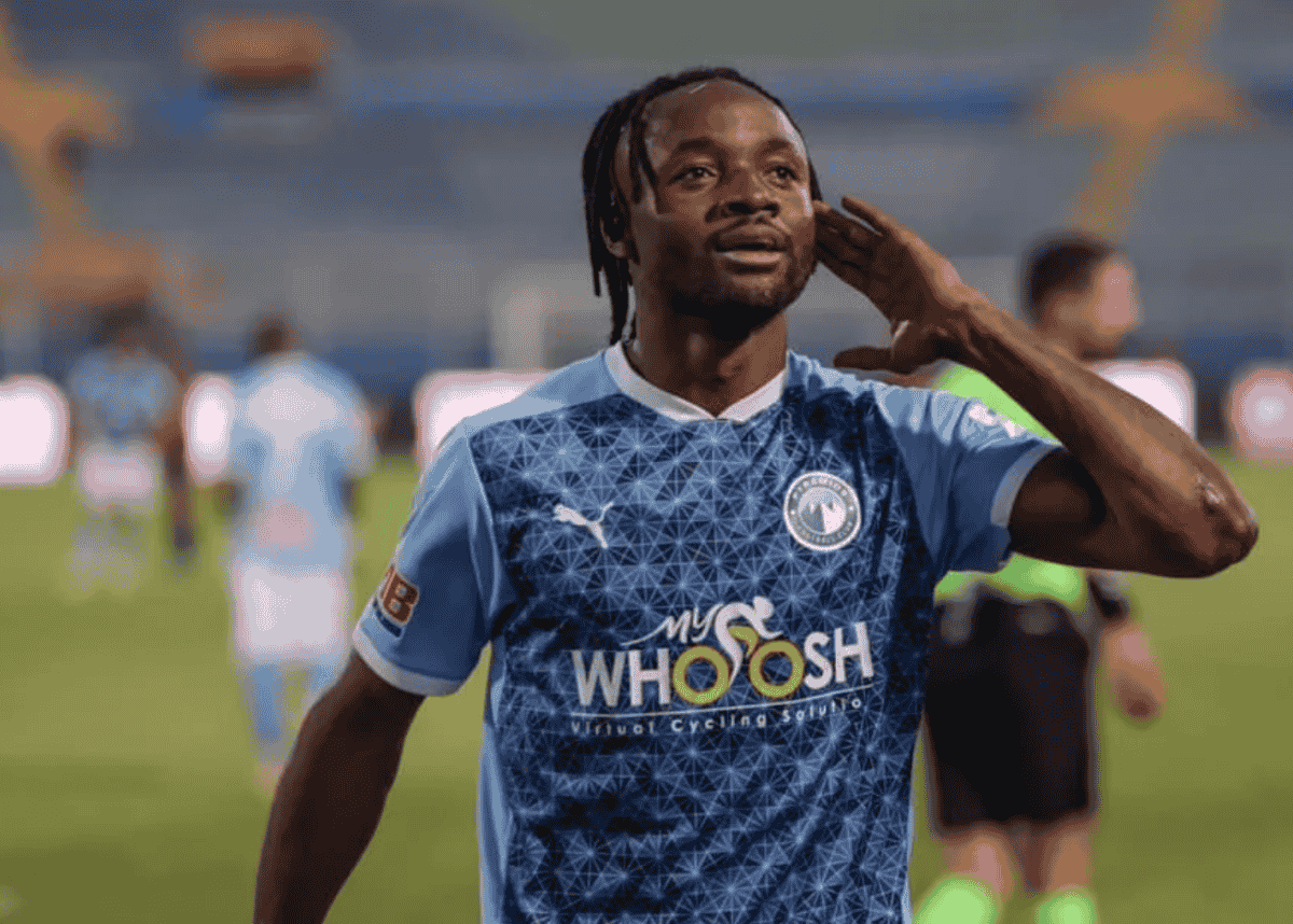 Kaizer Chiefs target breaks Sundowns hearts