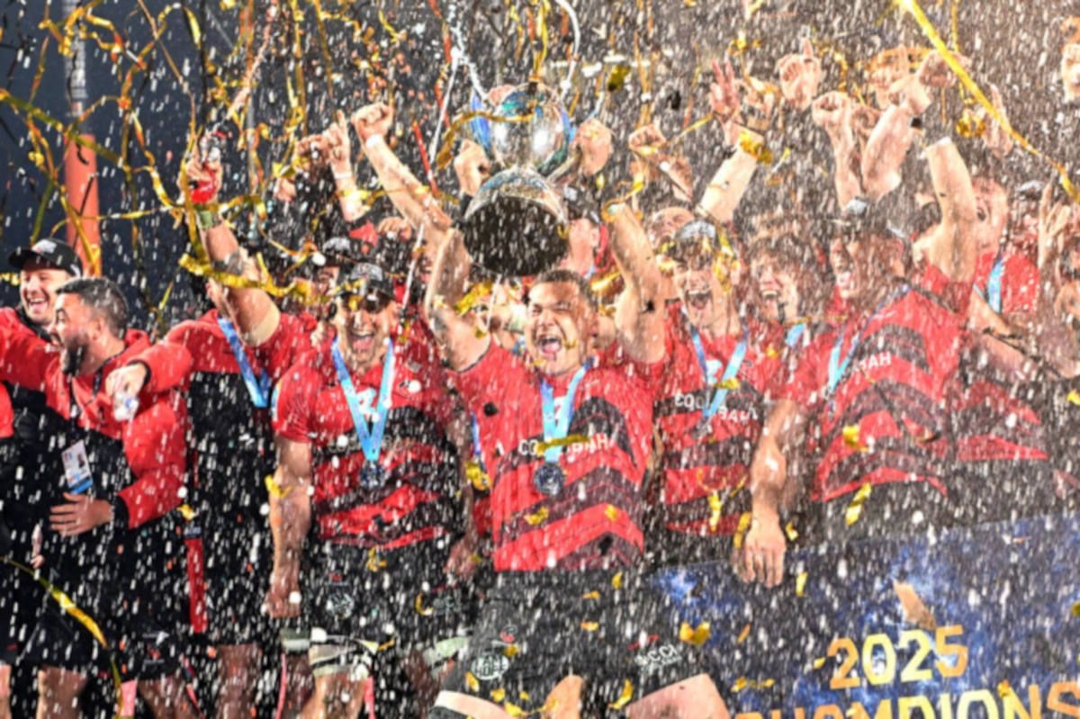 Crusaders clinch record-extending 15th Super Rugby title