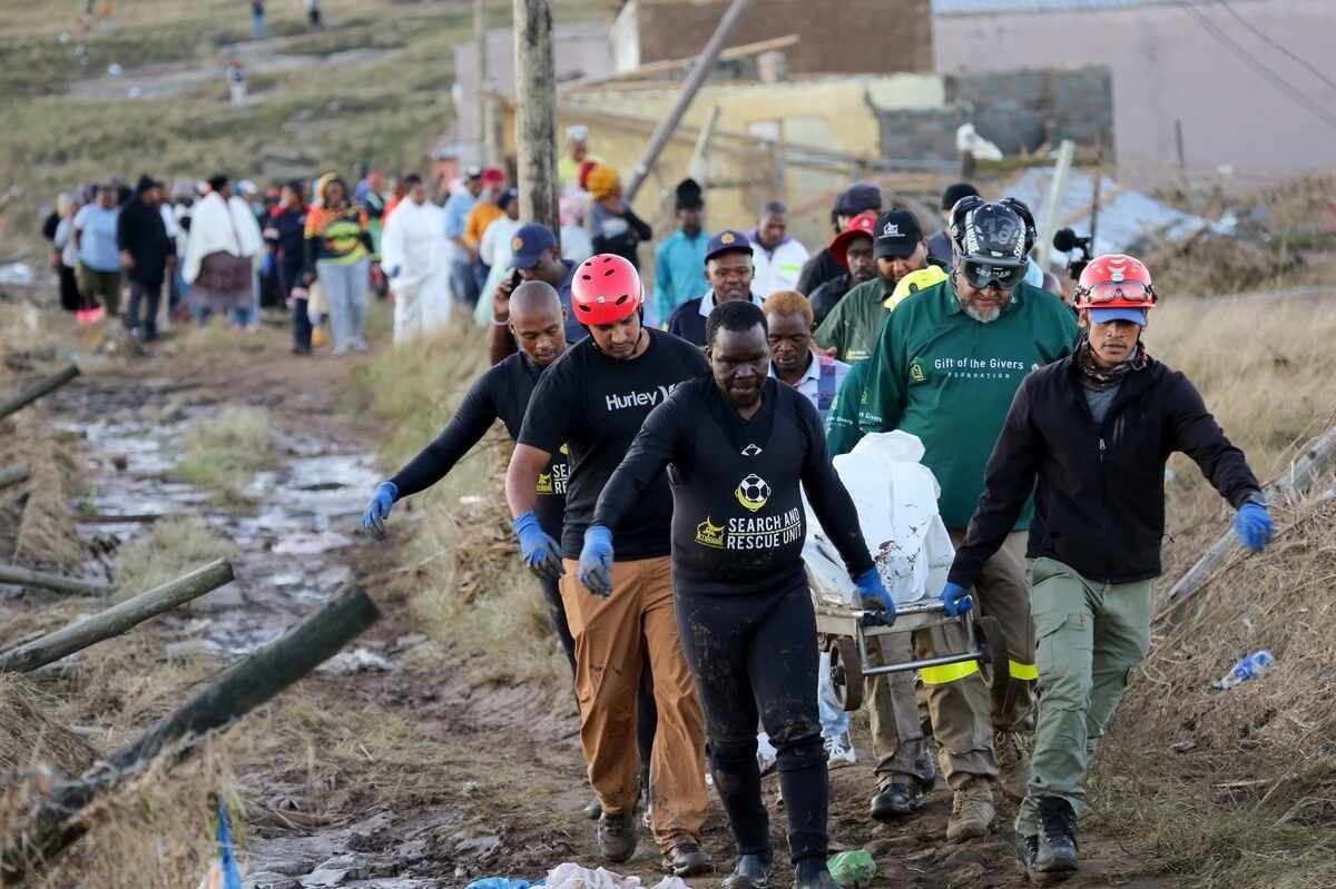 Eastern Cape flood deaths climb to 78 [video]