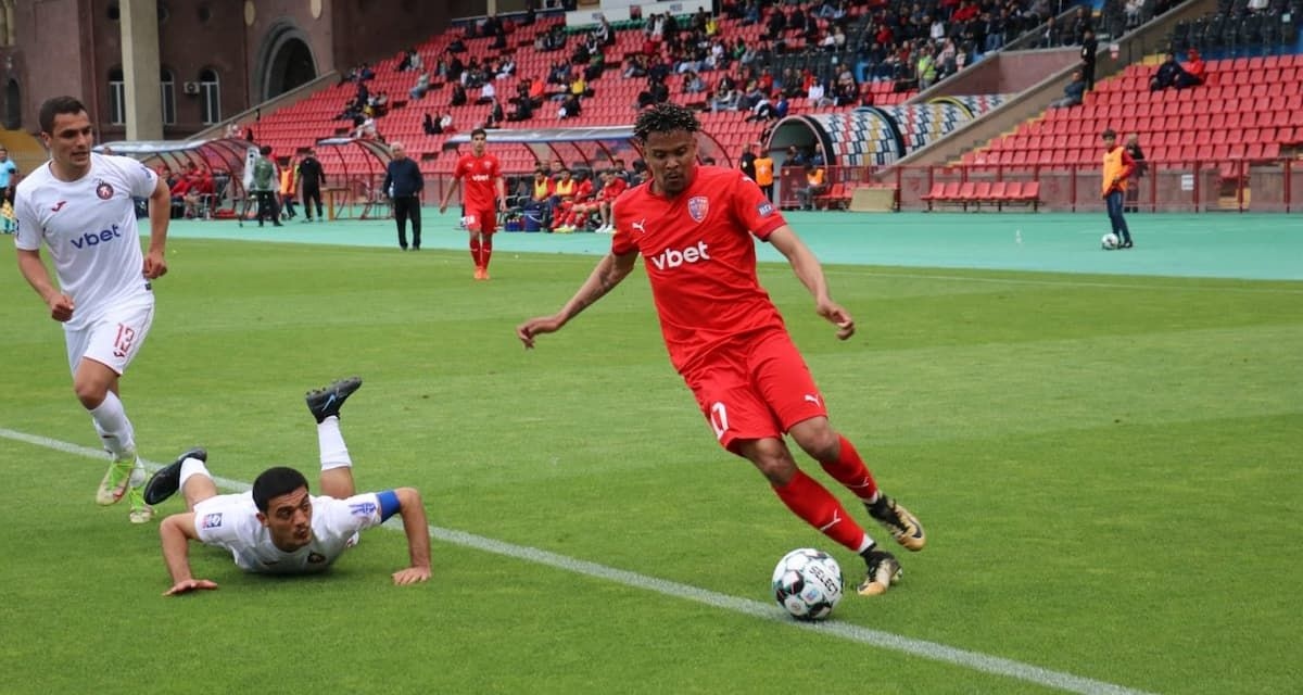 Orlando Pirates to assess 29-year-old overseas-based winger!