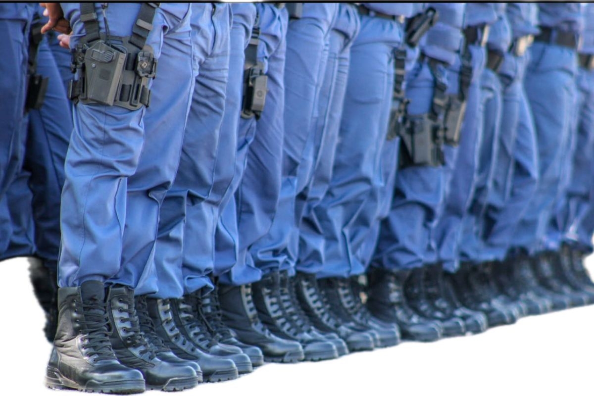 SAPS Anti-gang unit attacked in Westbury