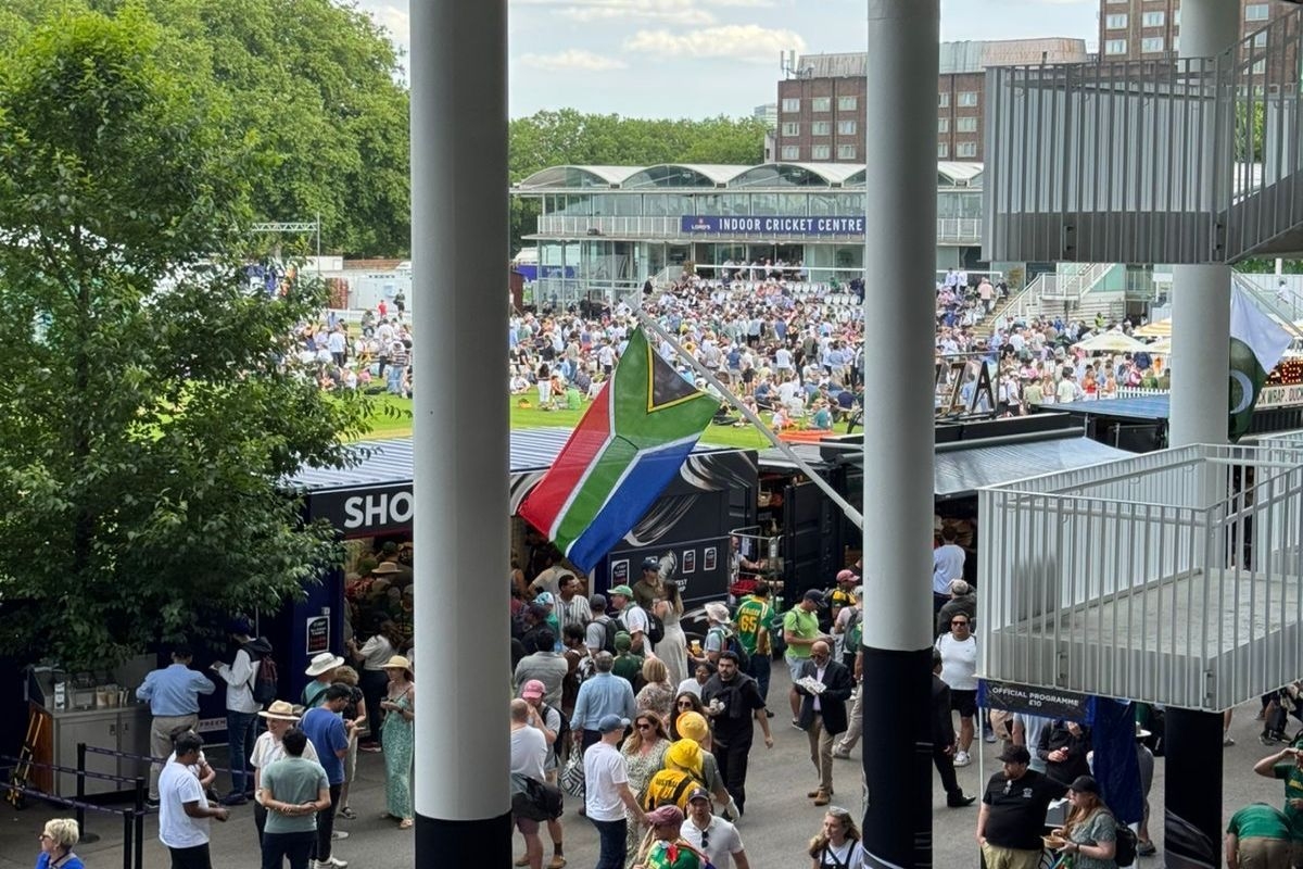 Proteas fans take over Lord's with 'Temba Bavuma' war cry [video]