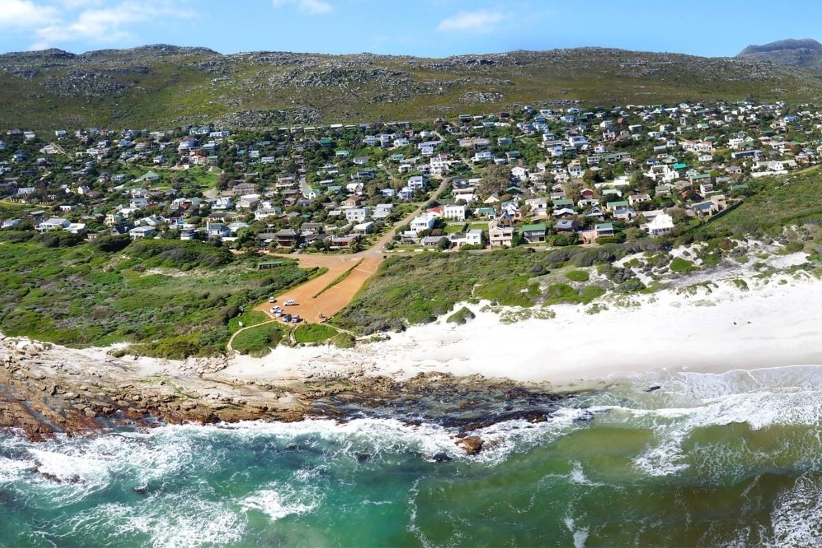The small seaside village in SA where foreigners love to live