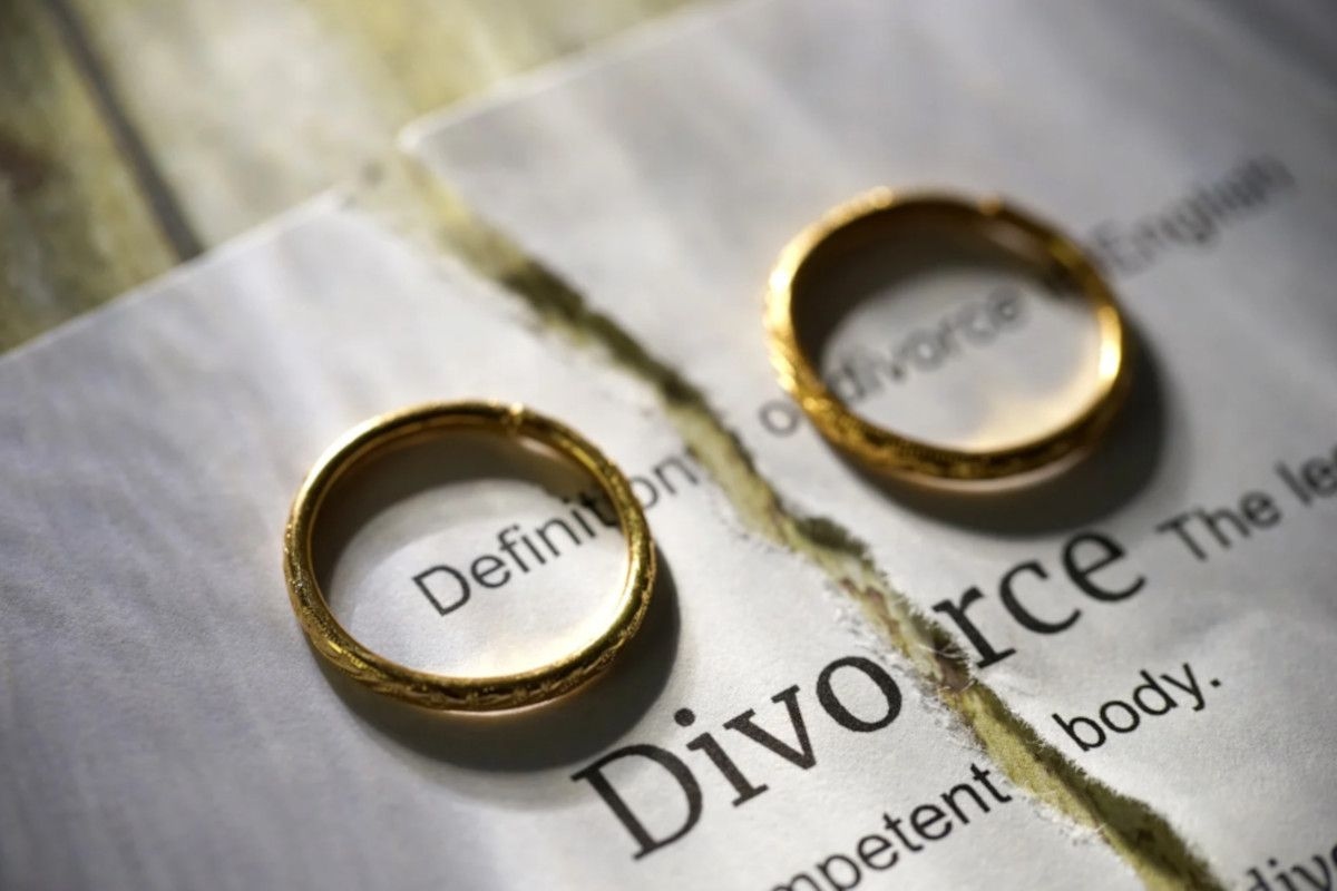 If you're a woman and getting divorced here's GOOD news