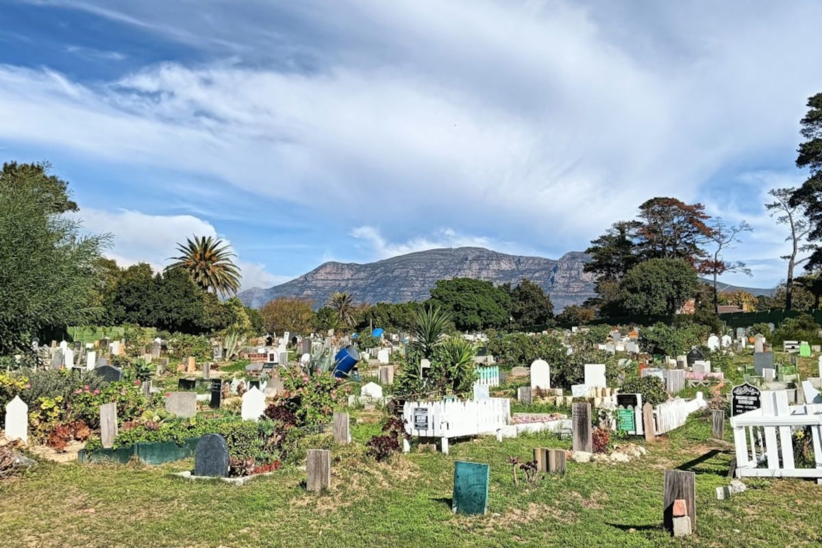 Constantia Cemetery halts new burials