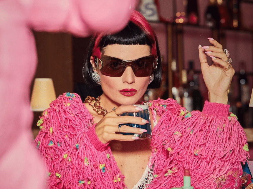 Best bars in Dubai for people watching from Galaxy Bar to High Society