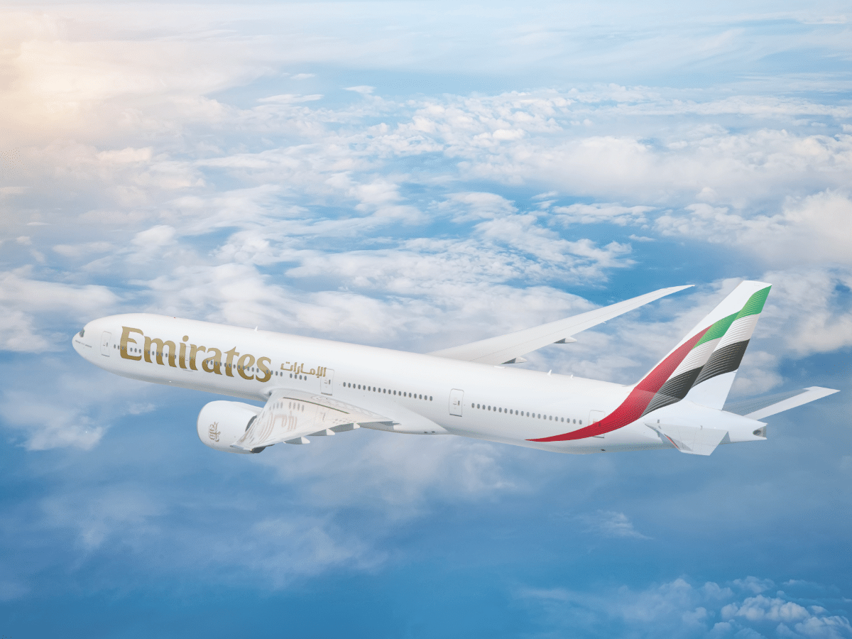 Emirates issues imporant April travel advice