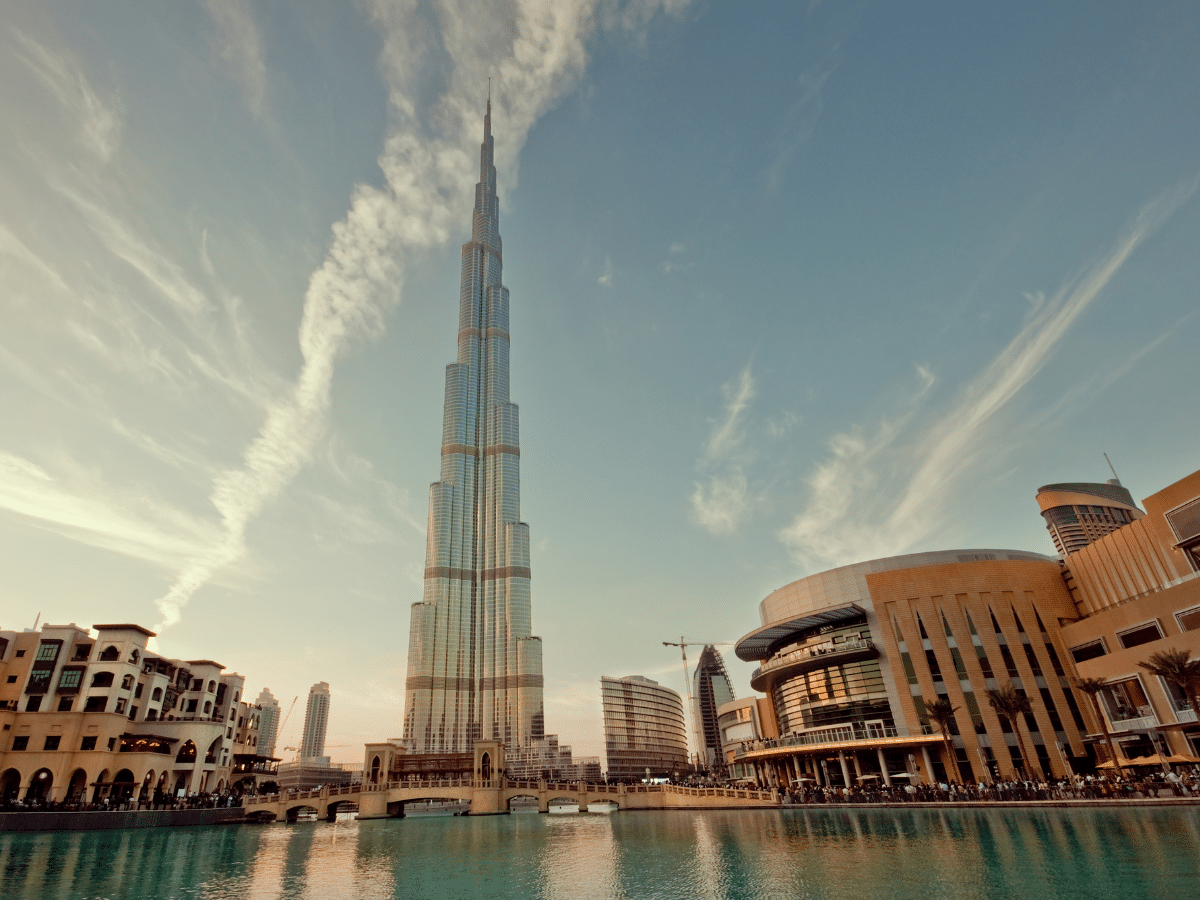 Burj Khalifa: Rare old pictures showing how it became the world's tallest building