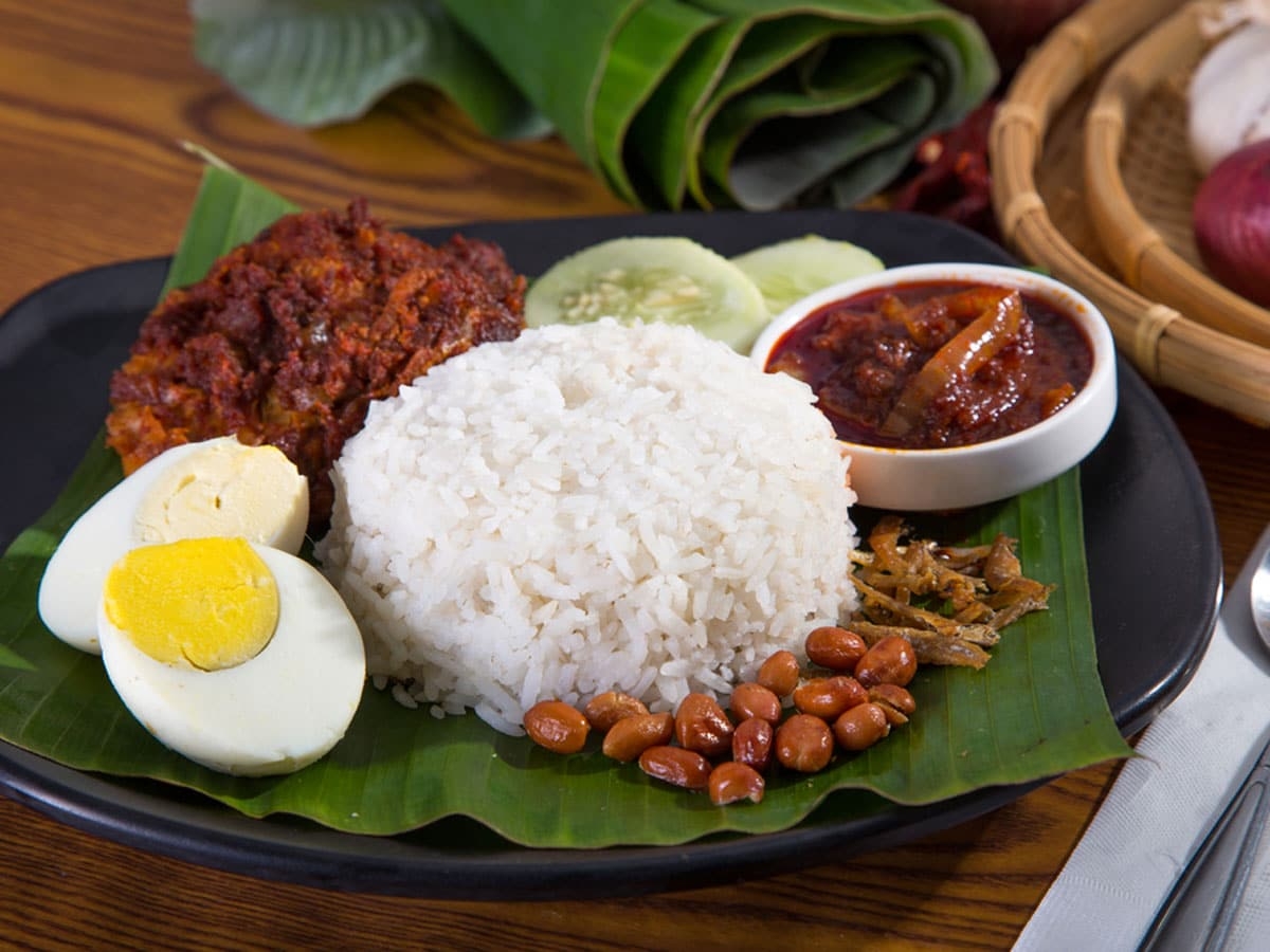 These are 10 of the best local dishes to try in Karama