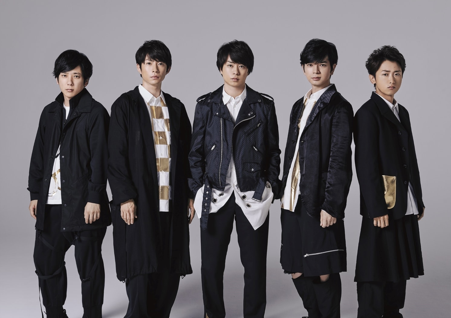 Popular Boy Band Arashi To Disband After 2026 Spring Tour