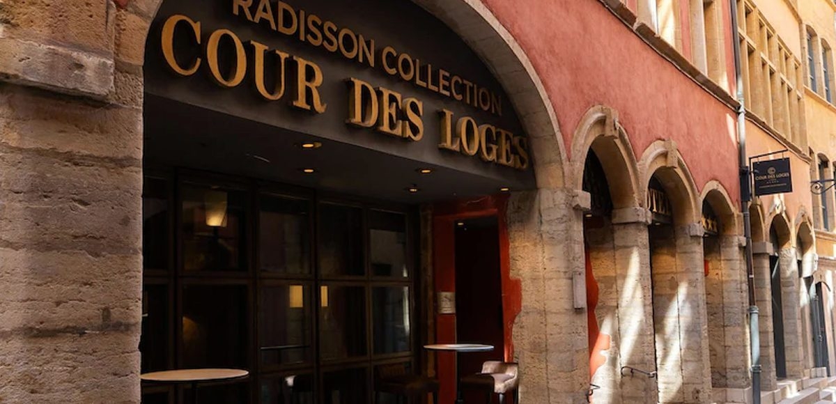Cour des Loges Lyon: Radisson Collection debuts in France