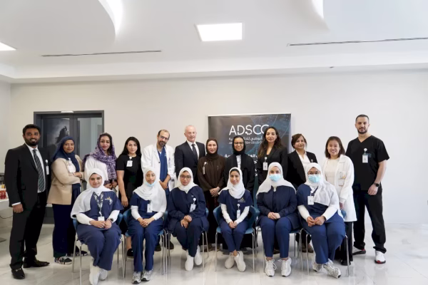 مستشفى ياس كلينك في مدينة خليفة في أبوظبي يحتفل بالجيل القادم من الممرضات الإماراتيات ضمن مبادرات عام المجتمع
