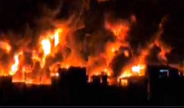 At least 25 killed, 800 wounded in Iran's port explosion