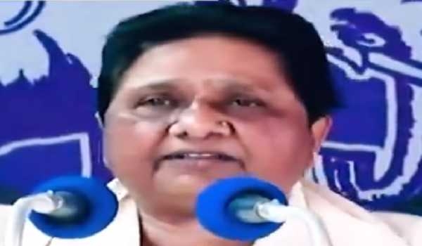 Stand with govt, don't indulge in politics on Pahalgam: Mayawati