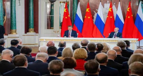 Xi calls on China, Russia to maintain strategic resolve, coordination