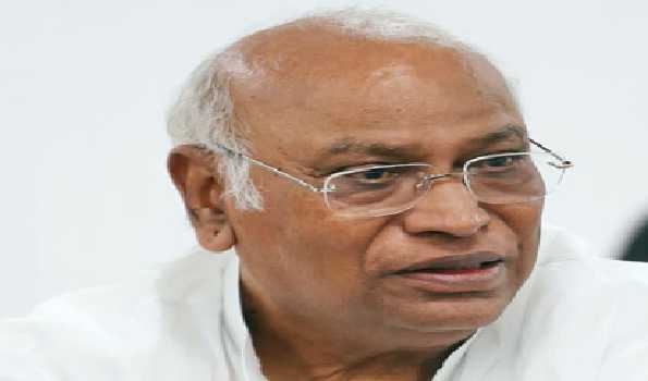 Kharge hits out at Modi govt, says promise of 'achche din' has turned into a 'dreadful dream'