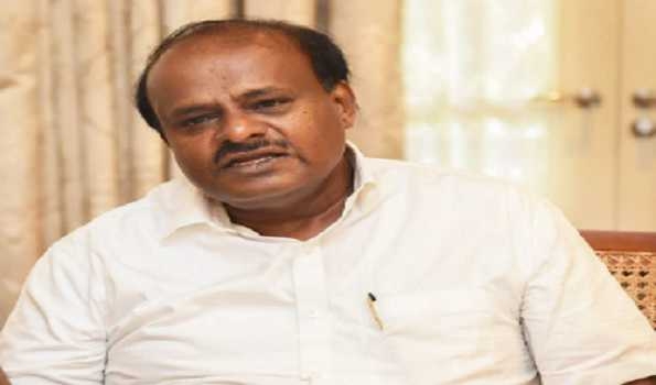 Kumaraswamy blames Cong for flood, violence