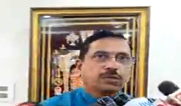 Pralhad Joshi accuses Congress of shielding Pak