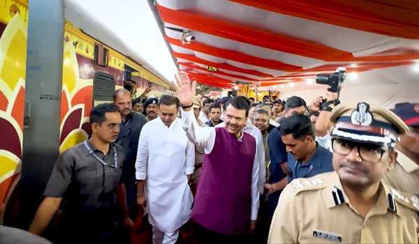 Fadnavis launches Guru Circuit, calls it inspiring journey