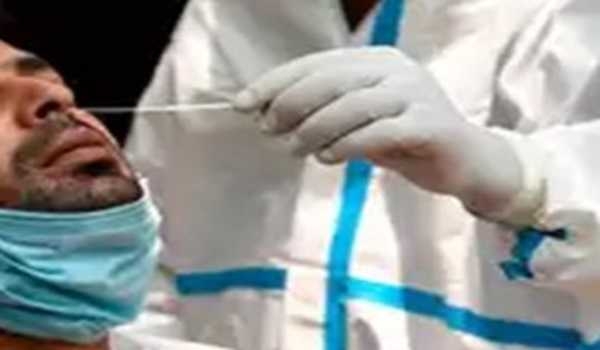 Covid cases cross 7K mark, health experts call for targeted vigilance