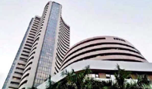 Sensex slumps by 573.38 points