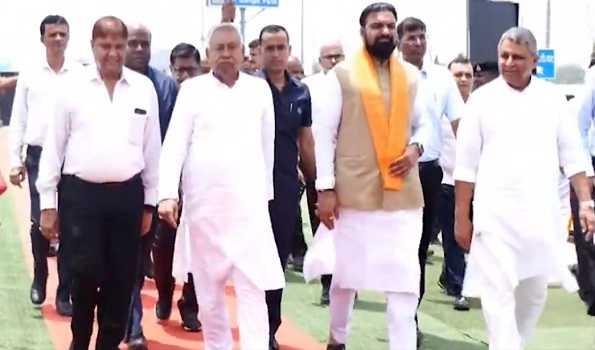 Nitish inaugurates elevated road project