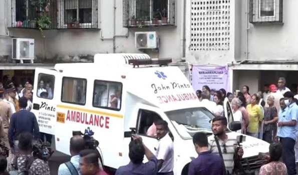 Maha: Captain Sumit Sabharwal cremated in Mumbai