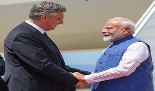 PM Modi arrives in Croatia, in first visit by an Indian PM; received by Croatian PM Plenkovic