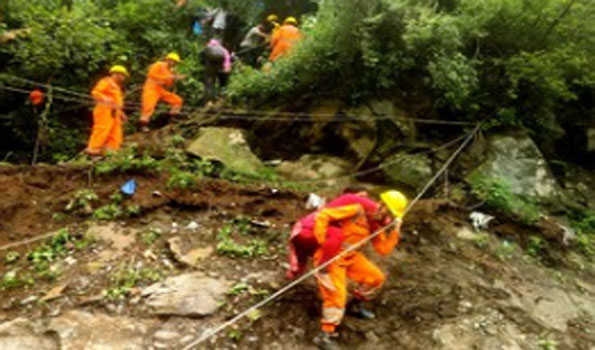 Three pilgrims die, eight injured, nine missing as bus falls into Alaknanda