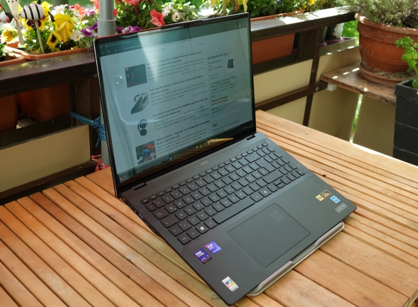 Acer Swift 16 AI مع شاشة OLED مذهلة بتفاصيل غنية وأداء سريع مع قيمة استثنائية مقابل السعر