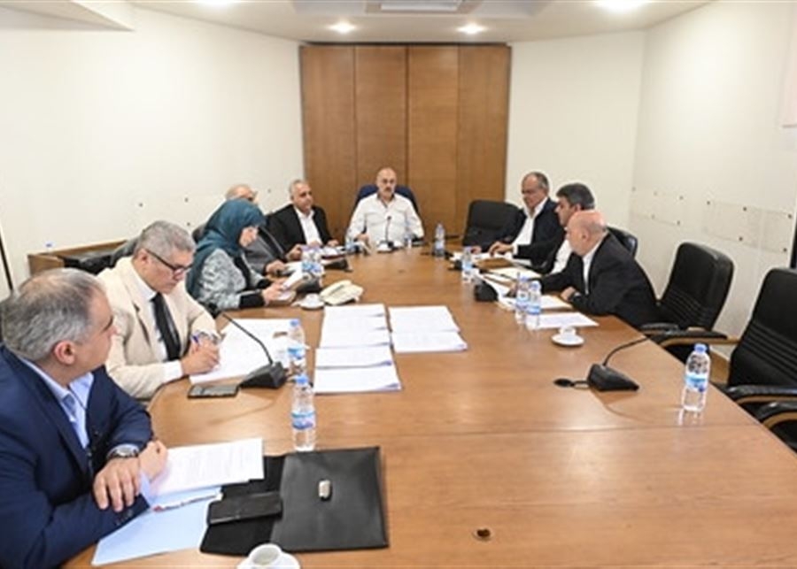 لجنة الصحة النيابية واصلت مناقشة إقتراحات قوانين واستطلعت اراء معنيين