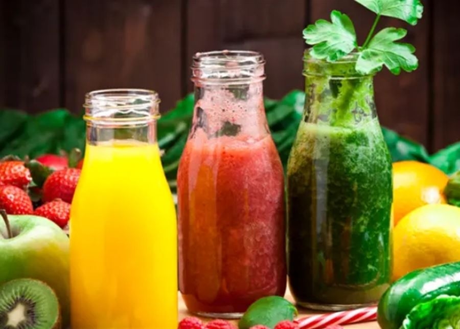 شرب العصائر لتطهير الجسم خطر.. دراسة جديدة تحذر