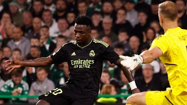فينيسيوس يشعل غضب جماهير ريال مدريد ومطالبات برحيله