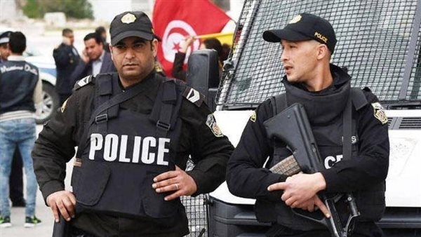 وفاة شاب تونسي أضرم النار في جسده أمام مركز الأمن قبل أيام
