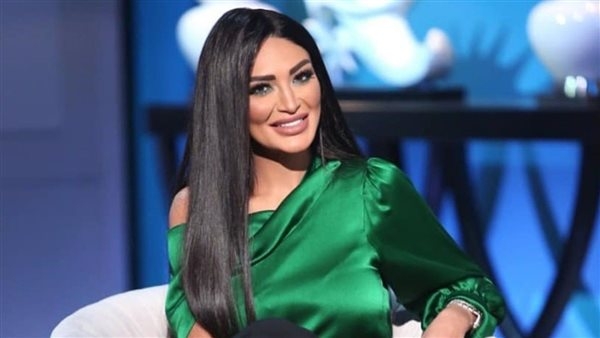سالى عبد السلام تعود ببرنامج إذاعي جديد