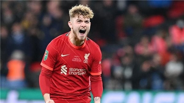 بورنموث يراقب 3 لاعبين في ليفربول لضمهم في الميركاتو الصيفي
