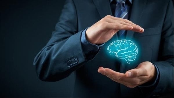 أضرار إنسانية ومادية، تعرف على تكلفة تزوير العلامات التجارية وعقوبتها في القانون