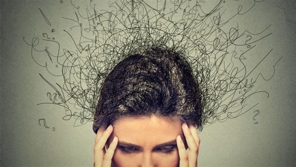 الصحة العالمية تحذر: 10 أعراض تنذرك بالإصابة بالخرف والزهايمر