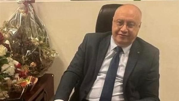 مد خدمة رئيس جمارك مطار القاهرة بقرار جمهوري للمرة الثانية