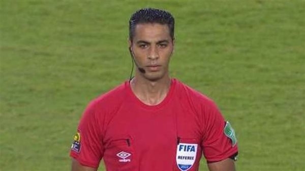 أمين عمر حكما لمواجهة اتحاد العاصمة والرياضي القسنطيني في الكونفدرالية