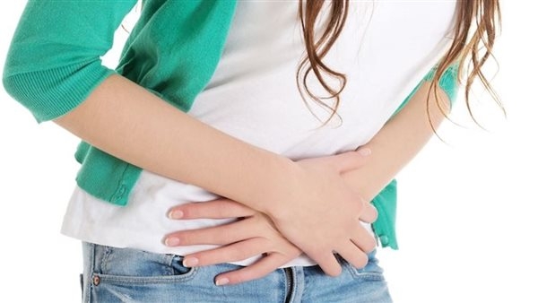 أسباب آلام البطن ومتي تدل على حالة طبية طارئة وطرق العلاج ؟