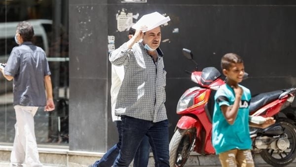 الأرصاد تحذر من موجة حارة.. وهذا موعد ذروتها