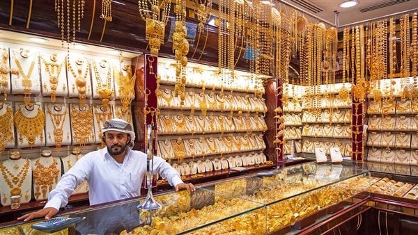 أسعار الذهب اليوم الجمعة في الإمارات (آخر تحديث)