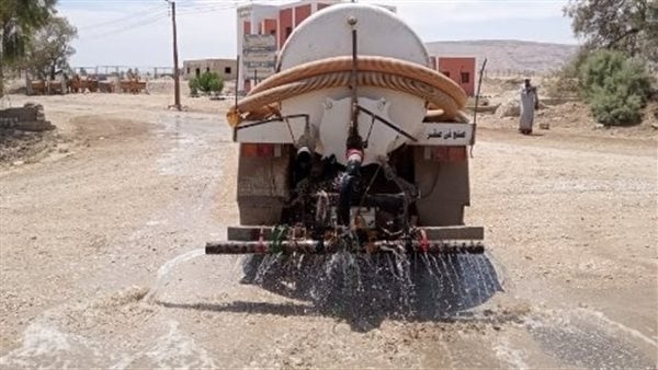 تحرك عاجل من الوحدة المحلية لمدينة قنا لحل مشكلة الصرف في الجبلاو
