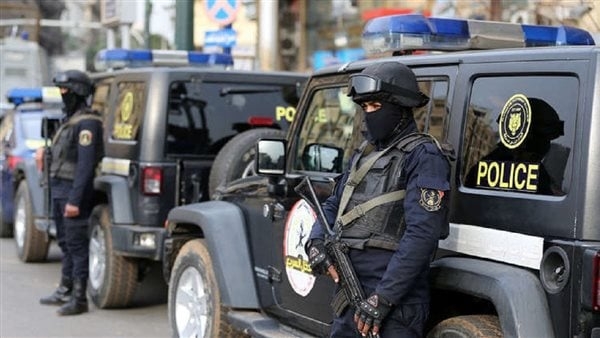 تفاصيل اعترافات قاتل والده وفصل رأسه عن جسده بأسوان: "الشابو" حولني إلى مجرم