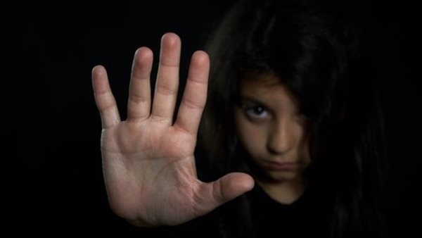 تفاصيل صادمة لـ تعذيب ومقتل تلميذة على يد زوجة والدها بالشرقية