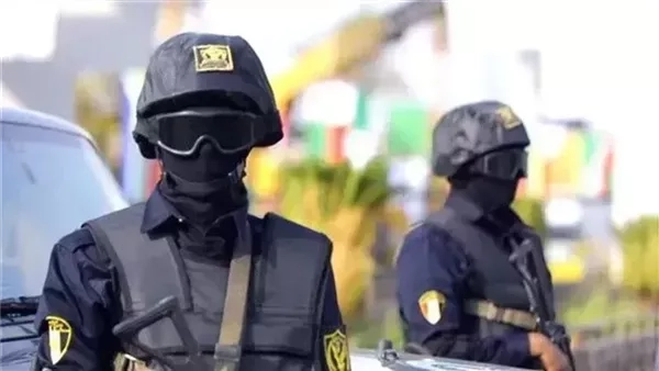 الأجهزة الأمنية بمحافظة الفيوم تعيد سيارة ومتعلقات شخصية إلى صاحبها