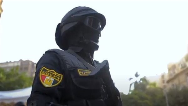 الداخلية تكشف حقيقة فيديو احتجاز شخصين وإهانة الشرطة