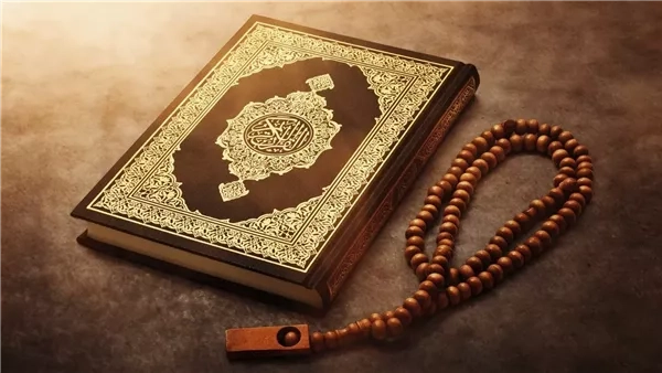 طعن شخص حاول حرق المصحف أمام السفارة التركية في لندن
